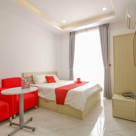 Reddoorz Near Quan Khu 7 Stadium Cidade de Ho Chi Minh Exterior foto