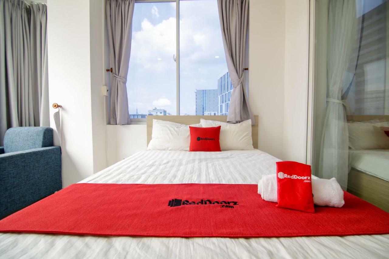 Reddoorz Near Quan Khu 7 Stadium Cidade de Ho Chi Minh Exterior foto