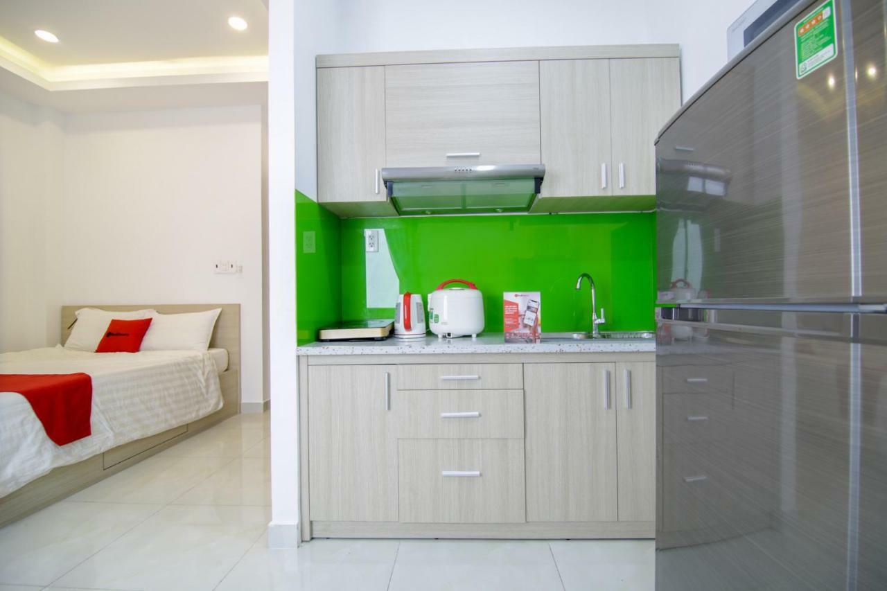 Reddoorz Near Quan Khu 7 Stadium Cidade de Ho Chi Minh Exterior foto
