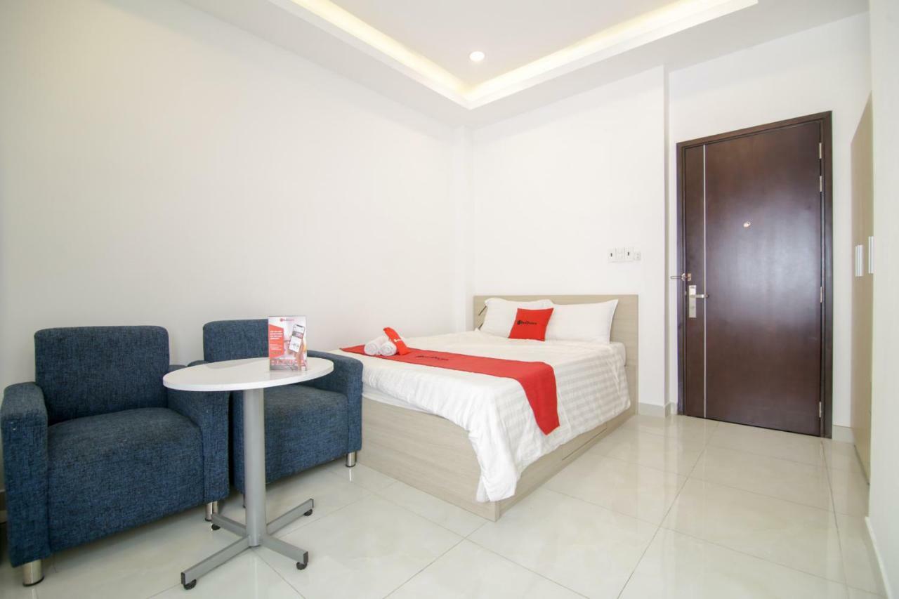 Reddoorz Near Quan Khu 7 Stadium Cidade de Ho Chi Minh Exterior foto