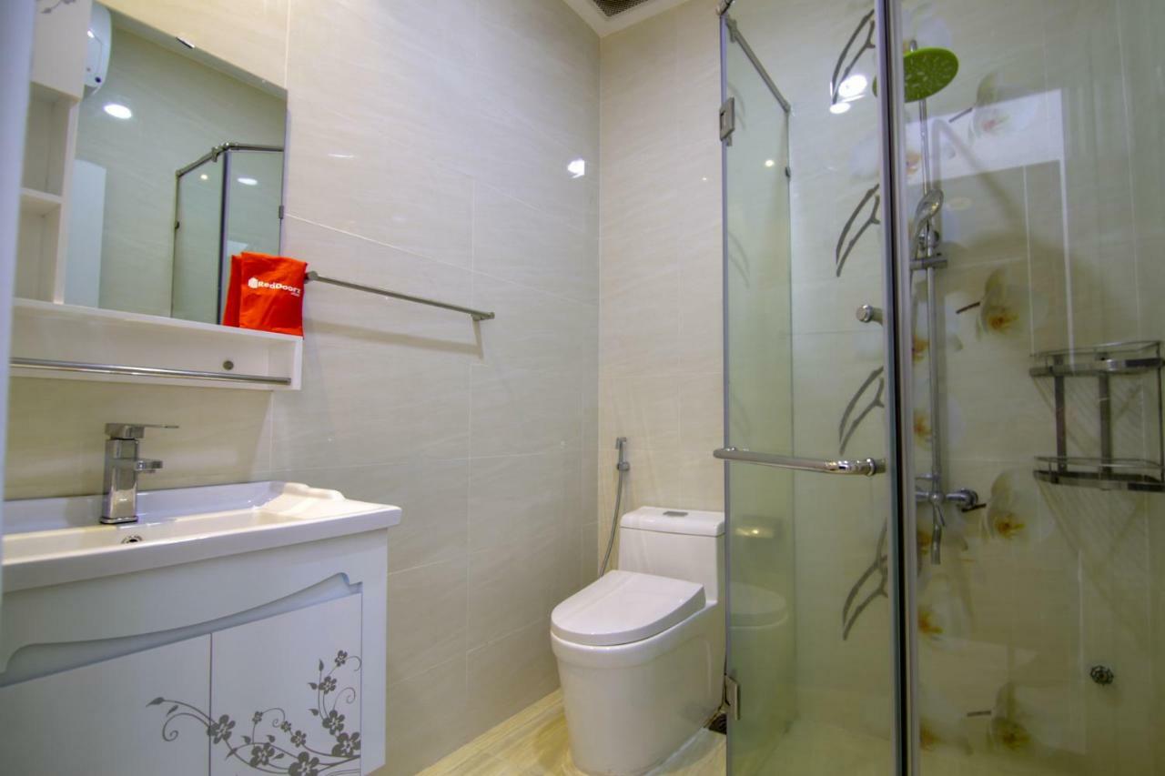 Reddoorz Near Quan Khu 7 Stadium Cidade de Ho Chi Minh Exterior foto